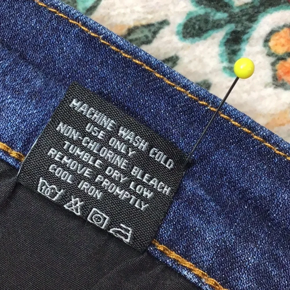 Bebina Jeans Indigo Low Rise Flair Rhinestone Embellished Denim Sz.10 - Picture 8 of 13